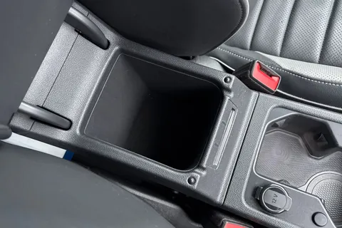 PL22ZRF Volkswagen Golf 1.4 TSI GTE 5dr DSG ⭐Vienna Leather, Dynamic Chassis, Rear Camera⭐ Thumbnail #42