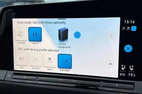 PL22ZRF Volkswagen Golf 1.4 TSI GTE 5dr DSG ⭐Vienna Leather, Dynamic Chassis, Rear Camera⭐ Thumbnail #48