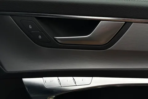 HJ24OAC Audi A6 Avant Avant S line 40 TFSI  204 PS S tronic Thumbnail #46