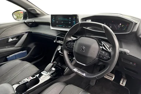 SH71DDL PEUGEOT e-208 50kWh GT Auto 5dr Thumbnail #8