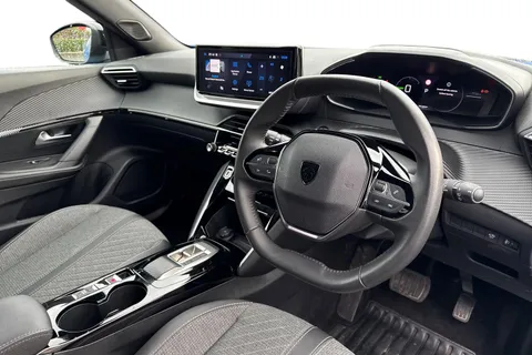 7 of 66 for PEUGEOT e-2008 50kWh Allure Auto 5dr (7kW Charger)