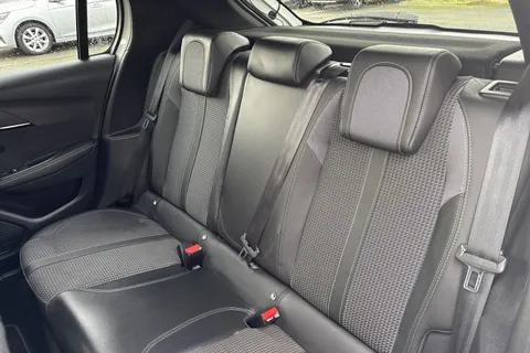 SH71DDL PEUGEOT e-208 50kWh GT Auto 5dr Thumbnail #14