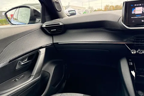 14 of 66 for PEUGEOT e-2008 50kWh Allure Auto 5dr (7kW Charger)