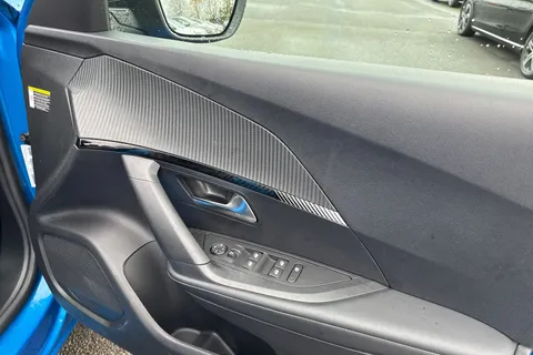 17 of 66 for PEUGEOT e-2008 50kWh Allure Auto 5dr (7kW Charger)