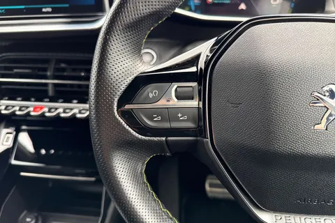 SH71DDL PEUGEOT e-208 50kWh GT Auto 5dr Thumbnail #39