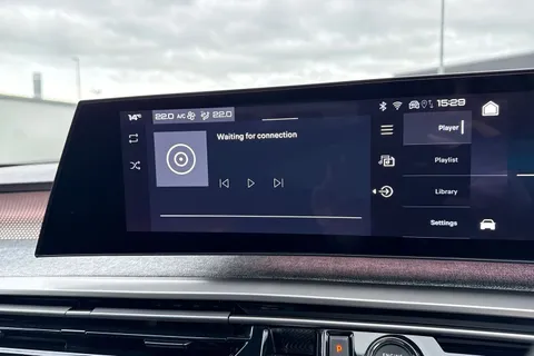 KS74FYX PEUGEOT 3008 1.2 HYBRID GT e-DSC6 Euro 6 (s/s) 5dr Thumbnail #47