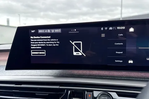 KS74FYX PEUGEOT 3008 1.2 HYBRID GT e-DSC6 Euro 6 (s/s) 5dr Thumbnail #48