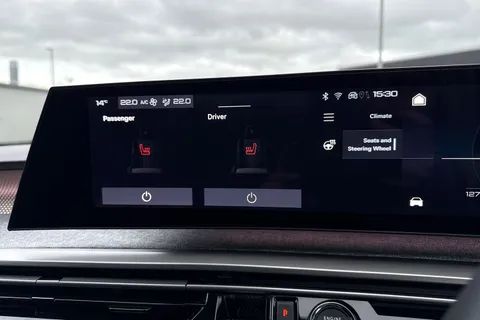 KS74FYX PEUGEOT 3008 1.2 HYBRID GT e-DSC6 Euro 6 (s/s) 5dr Thumbnail #54