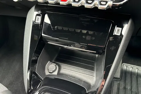 57 of 66 for PEUGEOT e-2008 50kWh Allure Auto 5dr (7kW Charger)