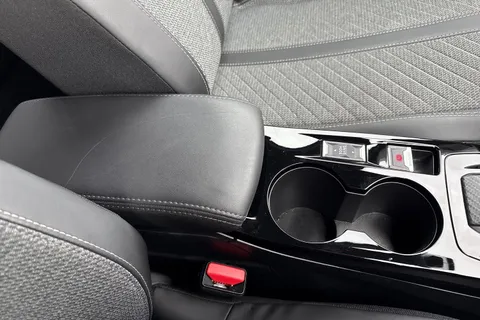 59 of 66 for PEUGEOT e-2008 50kWh Allure Auto 5dr (7kW Charger)