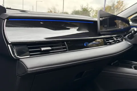 DG75RKN Omoda                     5 1.6 TGDI Noble DCT Euro 6 (s/s) 5dr Thumbnail #40