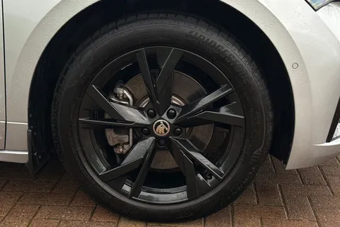 DN23KUD Škoda Enyaq 82kWh vRS Coupe Auto 4WD 5dr (DC135kW) Thumbnail #12