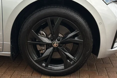 DN23KUD Škoda Enyaq 82kWh vRS Coupe Auto 4WD 5dr (DC135kW) Thumbnail #14