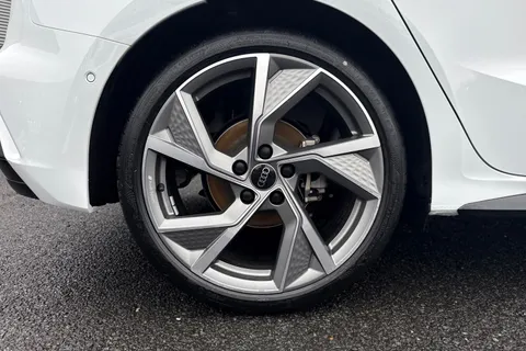  Audi A3 1.5 TFSI 35 Black Edition Sportback Euro 6 (s/s) 5dr Thumbnail #12