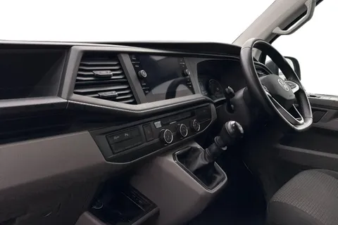 DG74EWZ Volkswagen Transporter 2.0 TDI 110 Highline Van Thumbnail #15