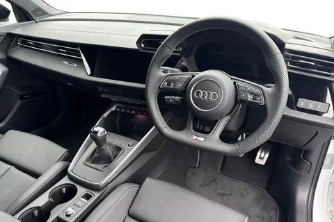  Audi A3 1.5 TFSI 35 Black Edition Sportback Euro 6 (s/s) 5dr Thumbnail #14