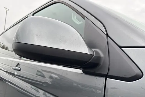 DG74EWZ Volkswagen Transporter 2.0 TDI 110 Highline Van Thumbnail #26