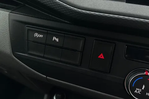 DG74EWZ Volkswagen Transporter 2.0 TDI 110 Highline Van Thumbnail #36