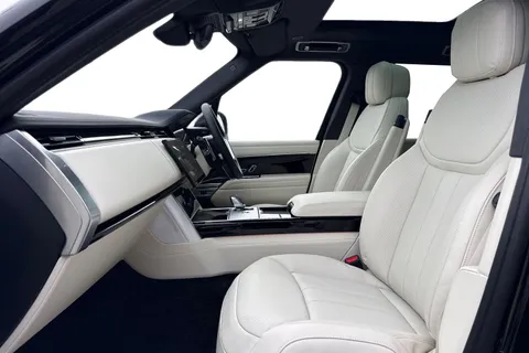 Land Rover Range Rover 3.0 D300 MHEV Edition Auto 4WD Euro 6 (s/s) 5dr Thumbnail #4