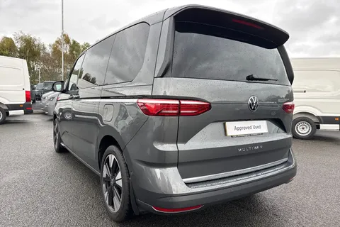 DG75BZN Volkswagen Multivan 2.0 TDI Style 5dr DSG Thumbnail #8