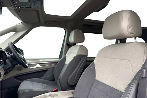 DG75BZN Volkswagen Multivan 2.0 TDI Style 5dr DSG Thumbnail #16