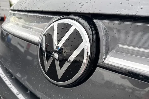 DG75BZN Volkswagen Multivan 2.0 TDI Style 5dr DSG Thumbnail #31