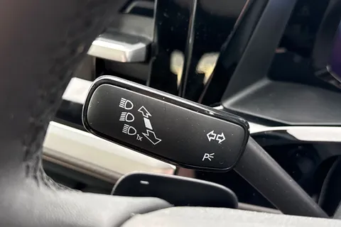 DG75BZN Volkswagen Multivan 2.0 TDI Style 5dr DSG Thumbnail #41