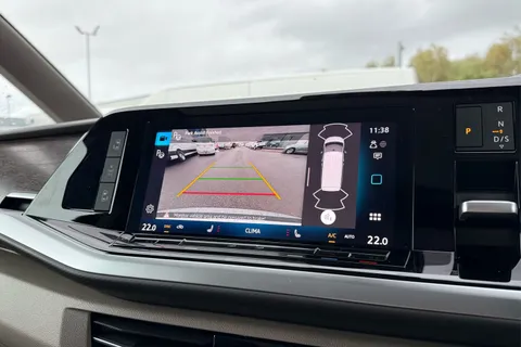 DG75BZN Volkswagen Multivan 2.0 TDI Style 5dr DSG Thumbnail #54