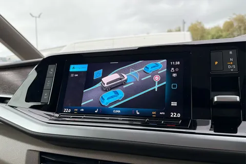 DG75BZN Volkswagen Multivan 2.0 TDI Style 5dr DSG Thumbnail #57