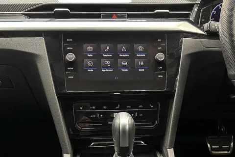 13 of 13 for VOLKSWAGEN ARTEON 2.0 TSI R 5dr 4MOTION DSG