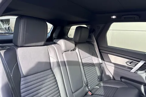 Land Rover Discovery Sport 2.0 D165 MHEV Dynamic SE Auto 4WD Euro 6 (s/s) 5dr Thumbnail #13