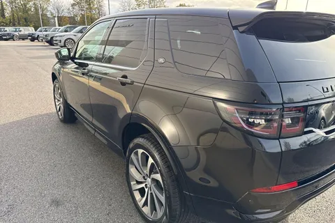 Land Rover Discovery Sport 2.0 D165 MHEV Dynamic SE Auto 4WD Euro 6 (s/s) 5dr Thumbnail #25