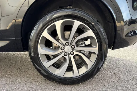 Land Rover Discovery Sport 2.0 D165 MHEV Dynamic SE Auto 4WD Euro 6 (s/s) 5dr Thumbnail #26