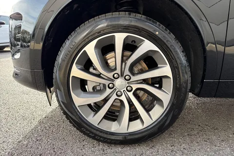 Land Rover Discovery Sport 2.0 D165 MHEV Dynamic SE Auto 4WD Euro 6 (s/s) 5dr Thumbnail #27