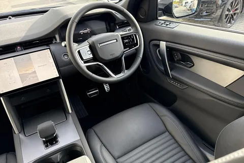 Land Rover Discovery Sport 2.0 D165 MHEV Dynamic SE Auto 4WD Euro 6 (s/s) 5dr Thumbnail #38