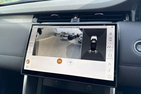 Land Rover Discovery Sport 2.0 D165 MHEV Dynamic SE Auto 4WD Euro 6 (s/s) 5dr Thumbnail #49