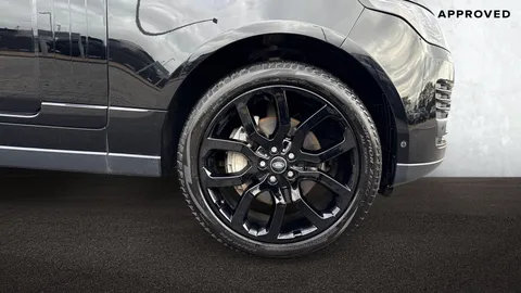 KP71JVN Land Rover Range Rover 3.0 D300 Autobiography 5dr Thumbnail #9