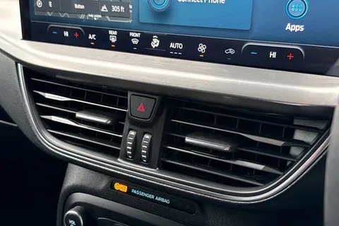 38 of 48 for Ford Focus 1.0T EcoBoost Titanium Euro 6 (s/s) 5dr