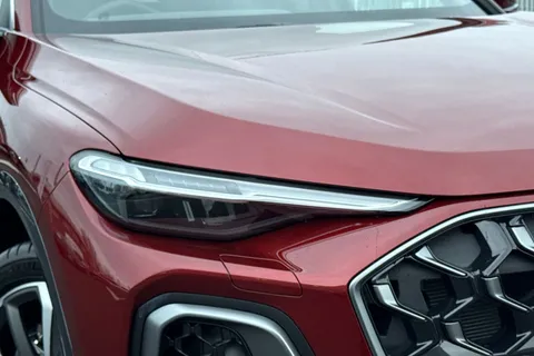 Audi Q5 2.0 TDI S line S Tronic quattro Euro 6 (s/s) 5dr Thumbnail #9