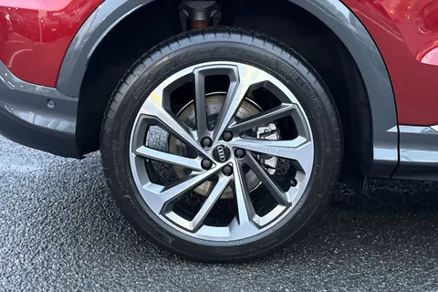 Audi Q5 2.0 TDI S line S Tronic quattro Euro 6 (s/s) 5dr Thumbnail #12