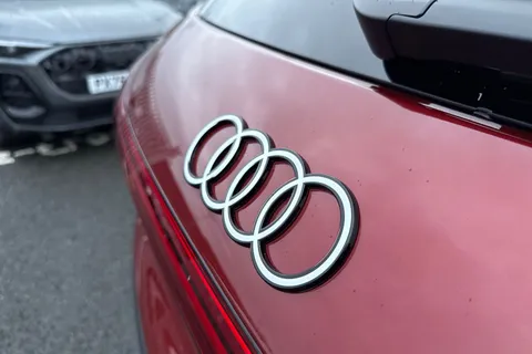 Audi Q5 2.0 TDI S line S Tronic quattro Euro 6 (s/s) 5dr Thumbnail #34