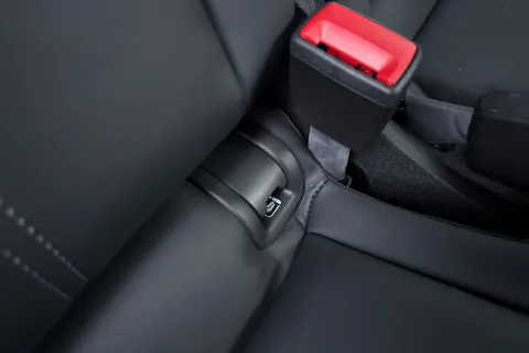 Audi Q5 2.0 TDI S line S Tronic quattro Euro 6 (s/s) 5dr Thumbnail #39