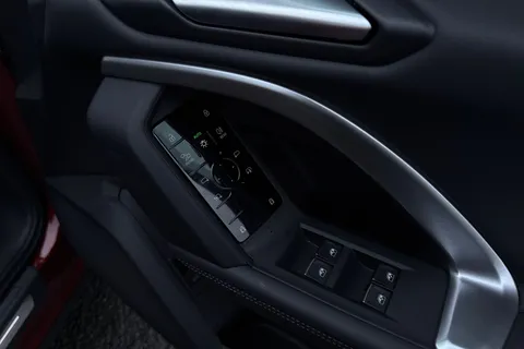 Audi Q5 2.0 TDI S line S Tronic quattro Euro 6 (s/s) 5dr Thumbnail #45