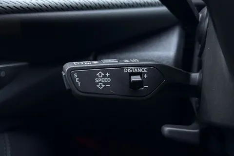 Audi Q5 2.0 TDI S line S Tronic quattro Euro 6 (s/s) 5dr Thumbnail #52