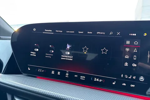 Audi Q5 2.0 TDI S line S Tronic quattro Euro 6 (s/s) 5dr Thumbnail #55