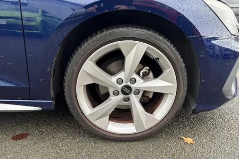 10 of 45 for Audi A3 1.5 TFSI 35 S line S Tronic Euro 6 (s/s) 4dr