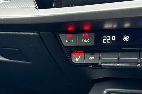 34 of 45 for Audi A3 1.5 TFSI 35 S line S Tronic Euro 6 (s/s) 4dr