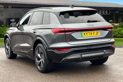 2 of 60 for Audi Q6 E-Tron Q6 SUV S line e-tron quattro 285,00 kW
