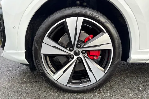  Audi Q5 2.0 TDI Edition 1 Sportback S Tronic quattro Euro 6 (s/s) 5dr Thumbnail #24