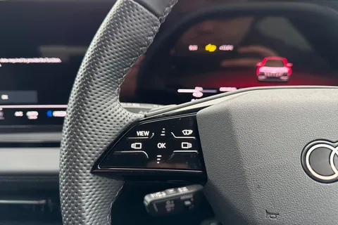 27 of 60 for Audi Q6 E-Tron Q6 SUV S line e-tron quattro 285,00 kW